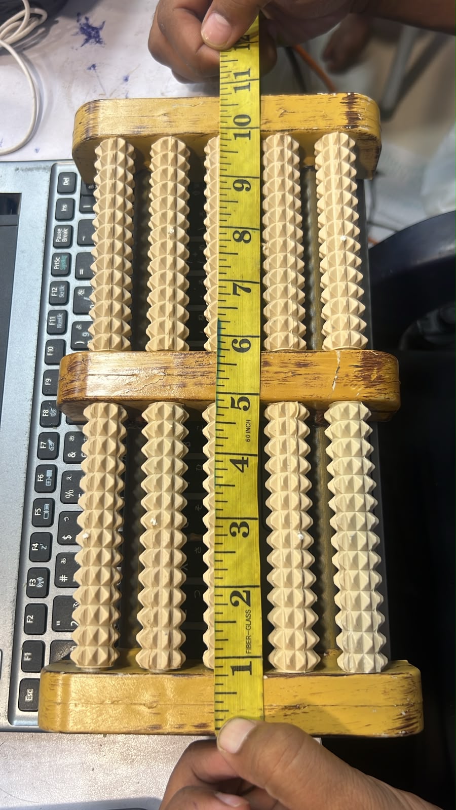 Wooden rooler Footer Massager